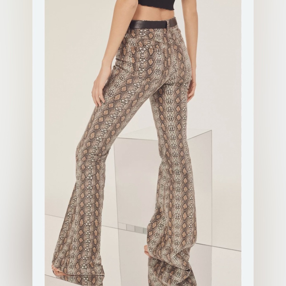 BDG Stretch Bell Bottom Snake Print Flared jeans
